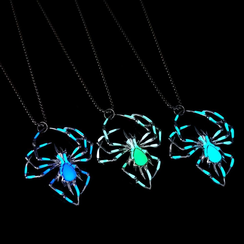 Moonweb Spiderman Necklace